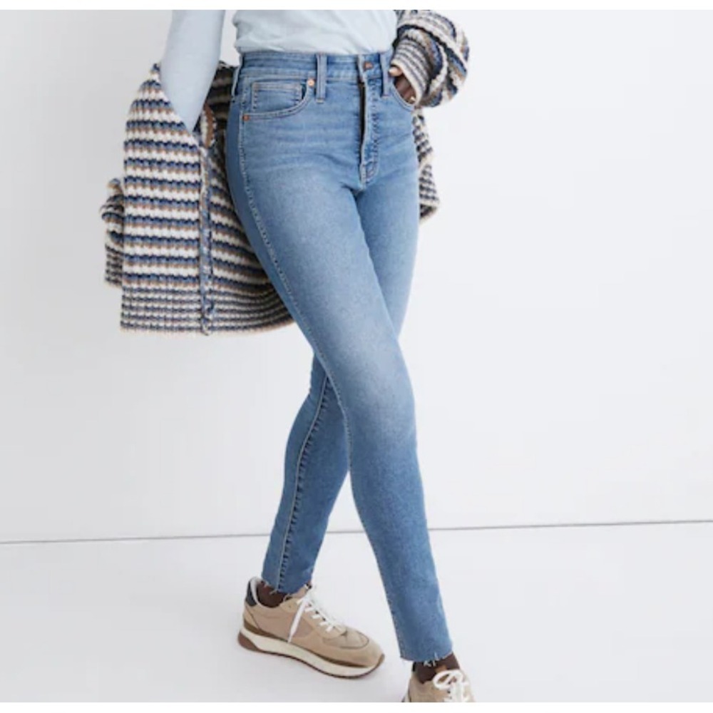Madewell Curvy High-Rise Skinny Jeans Medium Wash Raw Hem‎ Size 27 Blue Denim